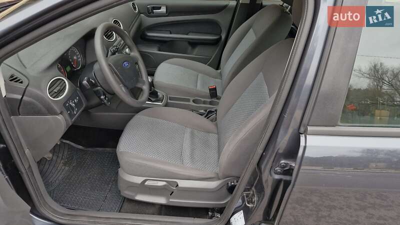 Универсал Ford Focus 2007 в Чернигове