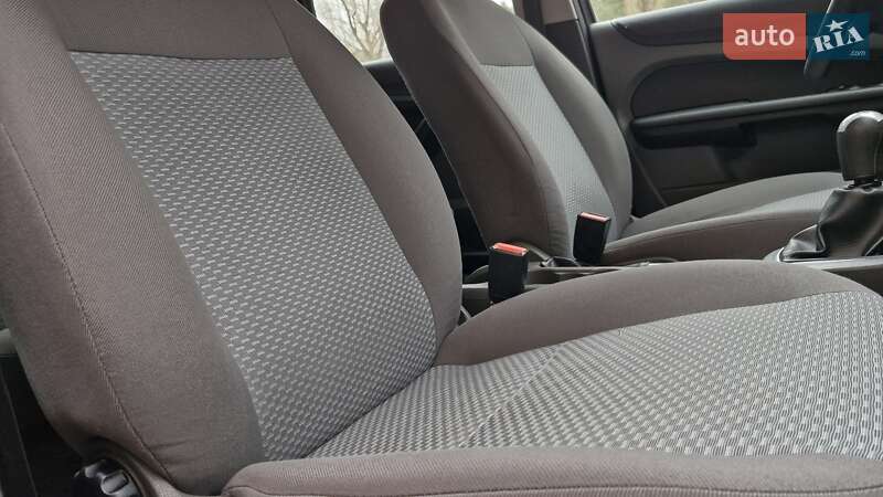 Универсал Ford Focus 2007 в Чернигове