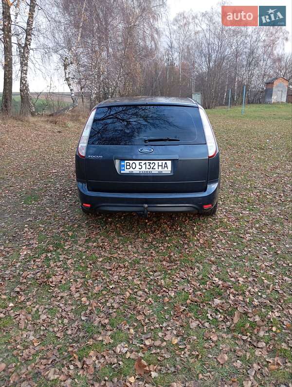 Універсал Ford Focus 2008 в Почаєві