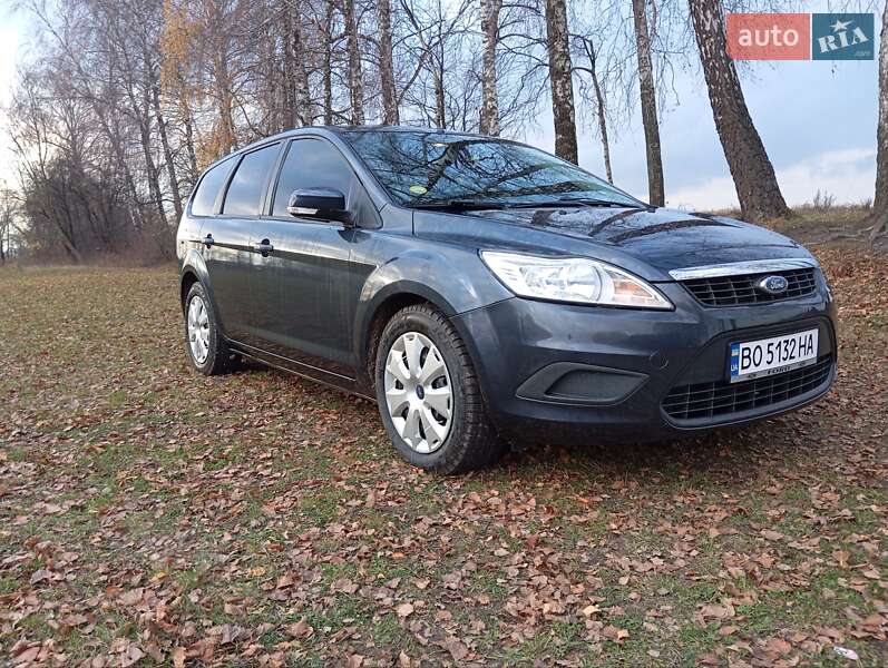 Універсал Ford Focus 2008 в Почаєві