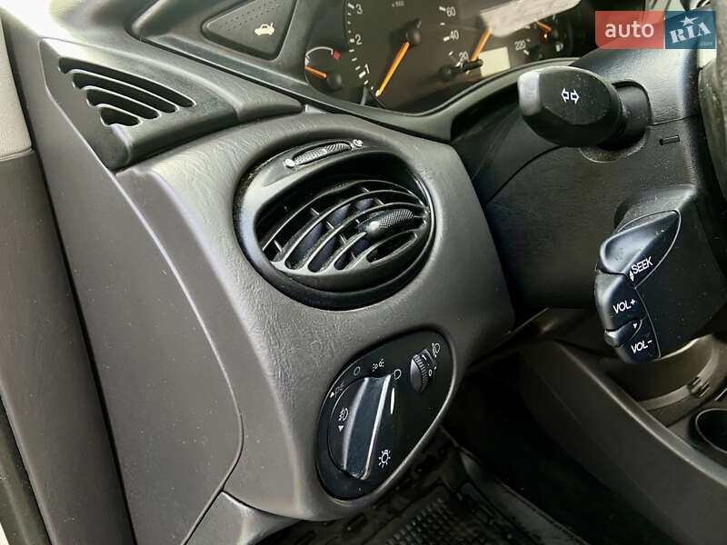 Універсал Ford Focus 2003 в Івано-Франківську
