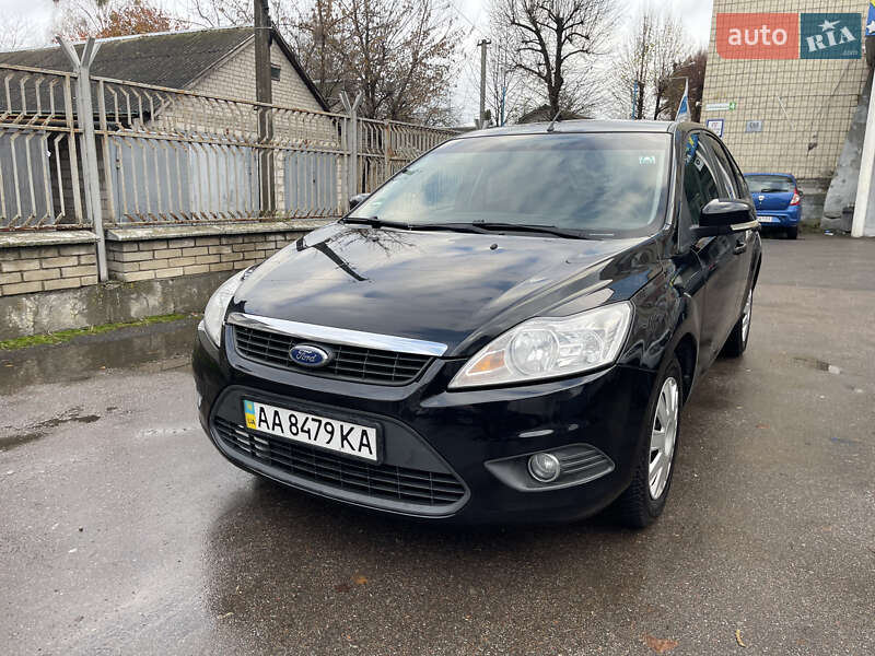Хетчбек Ford Focus 2010 в Житомирі