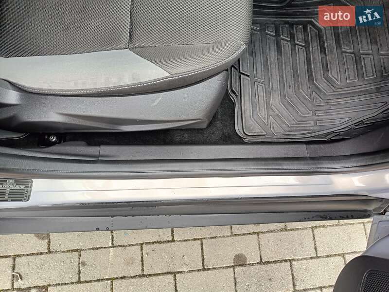 Універсал Ford Focus 2014 в Калуші фото 40 Універсал Ford Focus 2014 в Калуші
