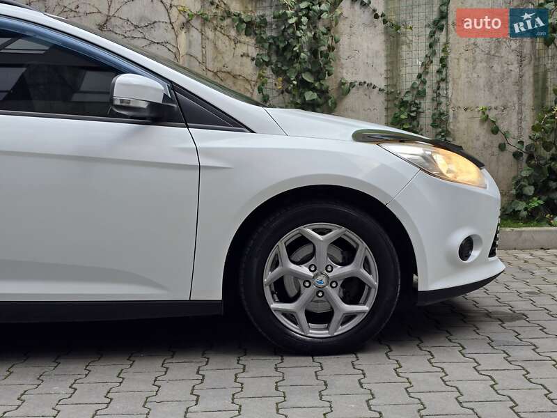 Универсал Ford Focus 2013 в Хмельницком фото 18 Универсал Ford Focus 2013 в Хмельницком