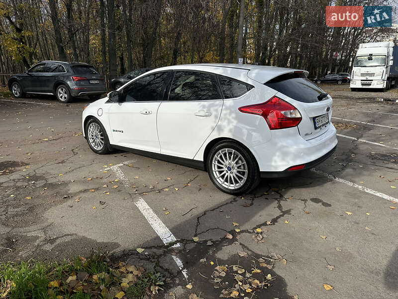 Хетчбек Ford Focus 2013 в Одесі фото 7 Хетчбек Ford Focus 2013 в Одесі