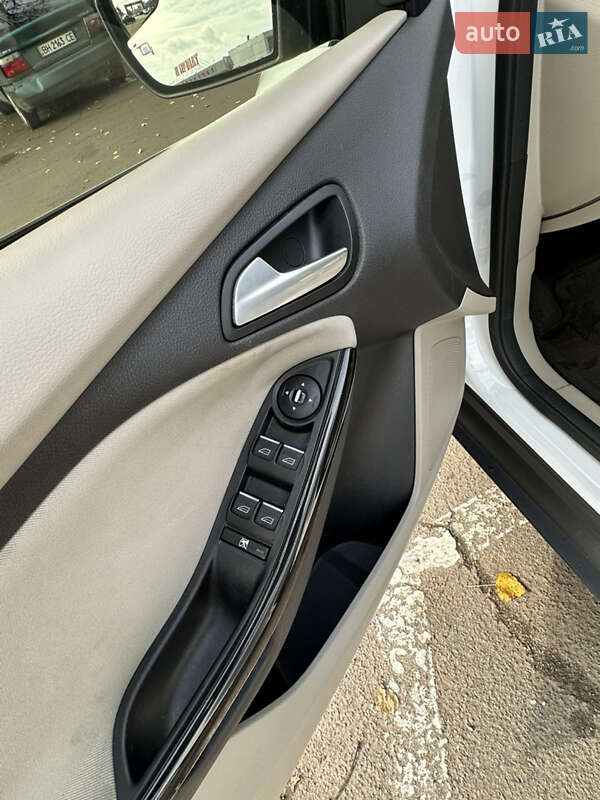 Хетчбек Ford Focus 2013 в Одесі фото 30 Хетчбек Ford Focus 2013 в Одесі