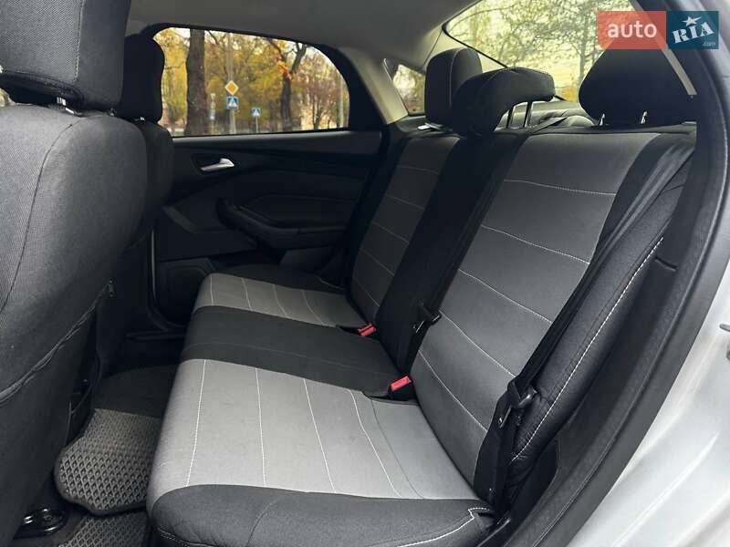 Седан Ford Focus 2016 в Миколаєві фото 16 Седан Ford Focus 2016 в Миколаєві