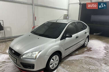 Хэтчбек Ford Focus 2006 в Шостке