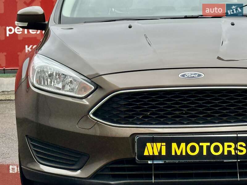 Хэтчбек Ford Focus 2017 в Киеве