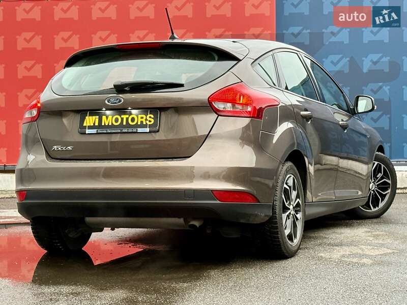 Хэтчбек Ford Focus 2017 в Киеве