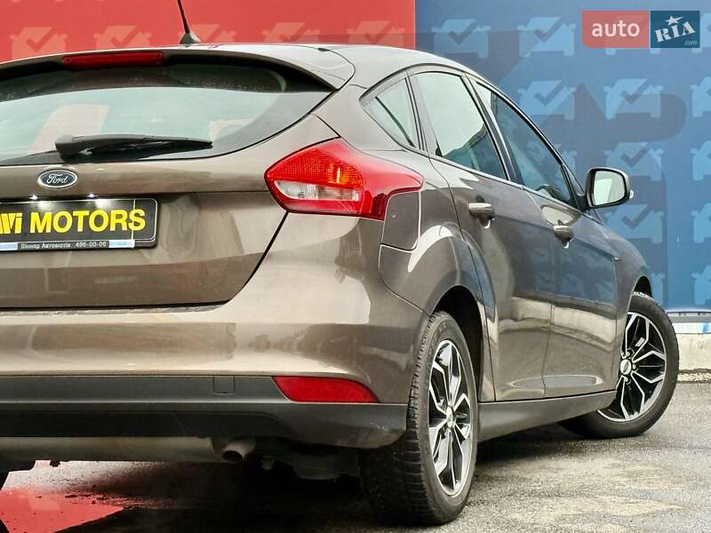 Хэтчбек Ford Focus 2017 в Киеве