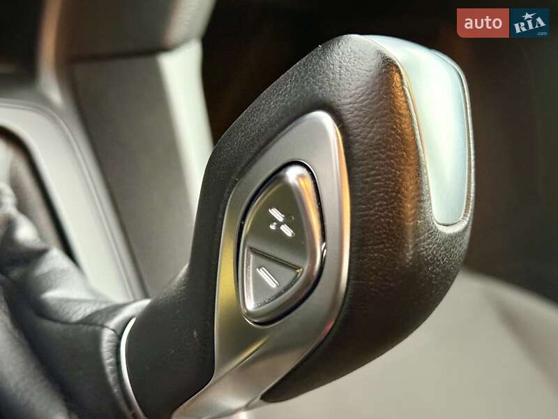 Хэтчбек Ford Focus 2017 в Киеве