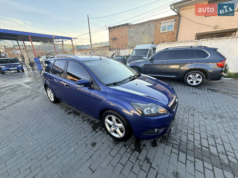 Универсал Ford Focus 2010 в Черновцах
