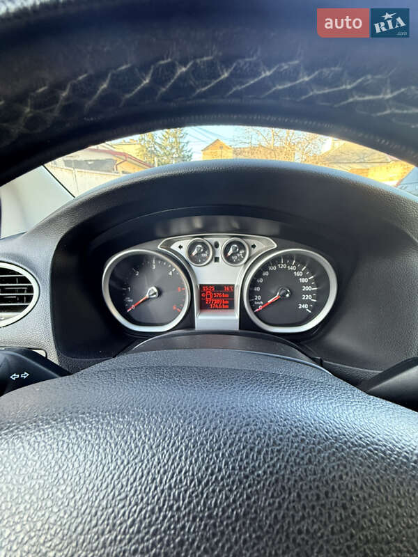 Универсал Ford Focus 2010 в Черновцах