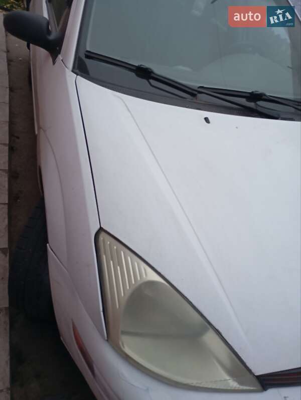 Универсал Ford Focus 2001 в Смеле