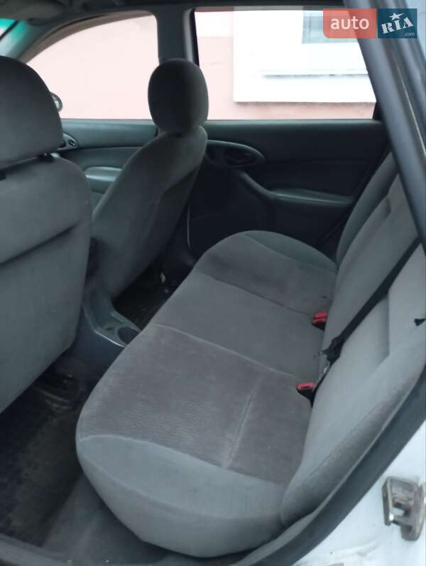 Универсал Ford Focus 2001 в Смеле