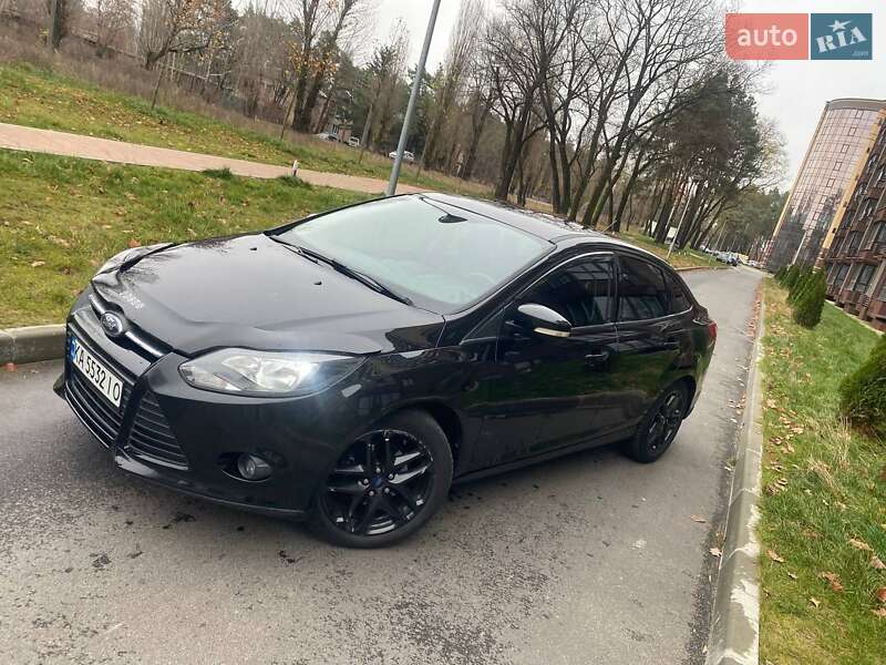 Седан Ford Focus 2014 в Чернигове