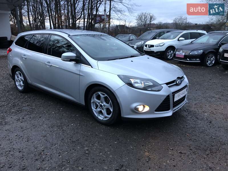 Универсал Ford Focus 2013 в Ивано-Франковске