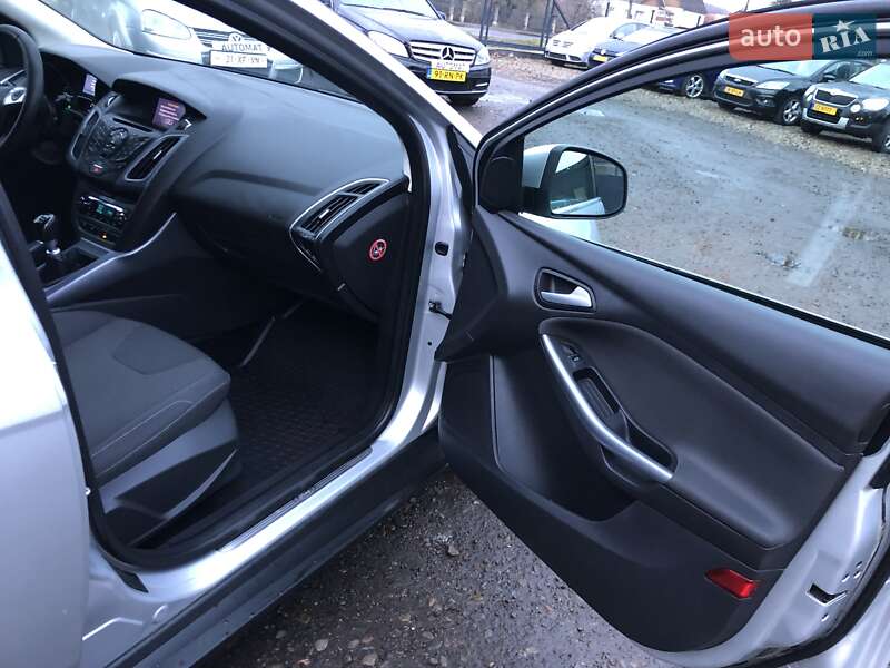 Универсал Ford Focus 2013 в Ивано-Франковске