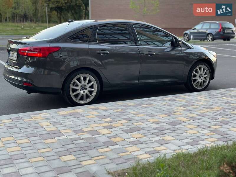 Седан Ford Focus 2017 в Чернигове фото 4 Седан Ford Focus 2017 в Чернигове