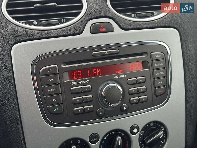 Хетчбек Ford Focus 2007 в Києві фото 36 Хетчбек Ford Focus 2007 в Києві