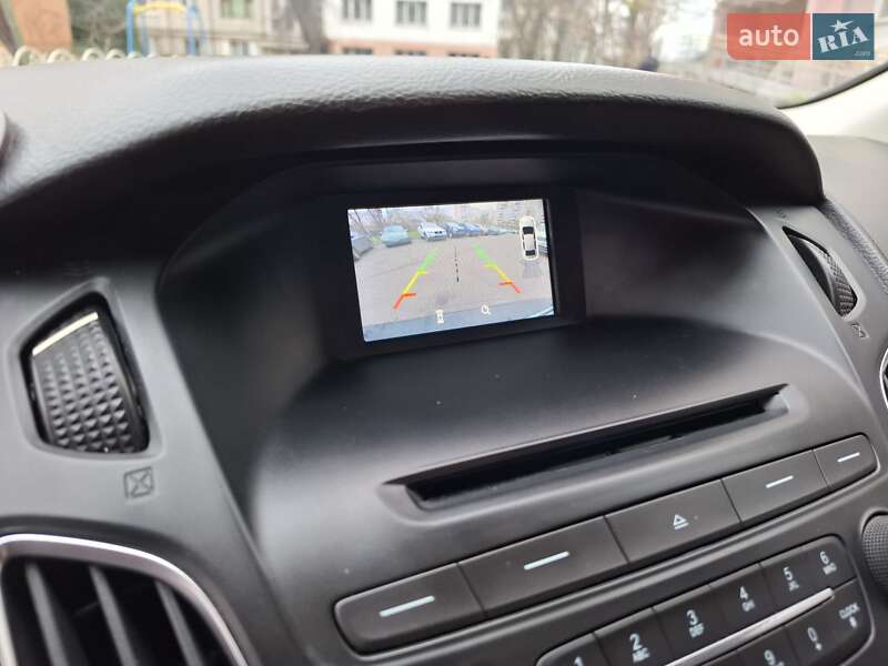 Седан Ford Focus 2015 в Києві фото 12 Седан Ford Focus 2015 в Києві