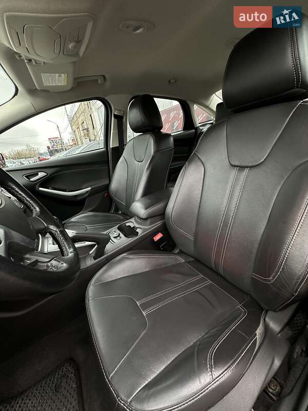 Седан Ford Focus 2014 в Сумах