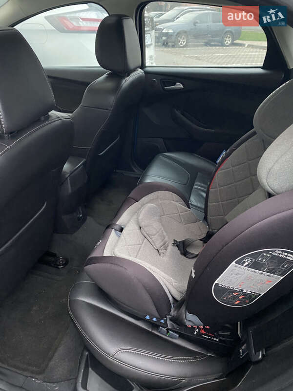 Хетчбек Ford Focus 2014 в Полтаві