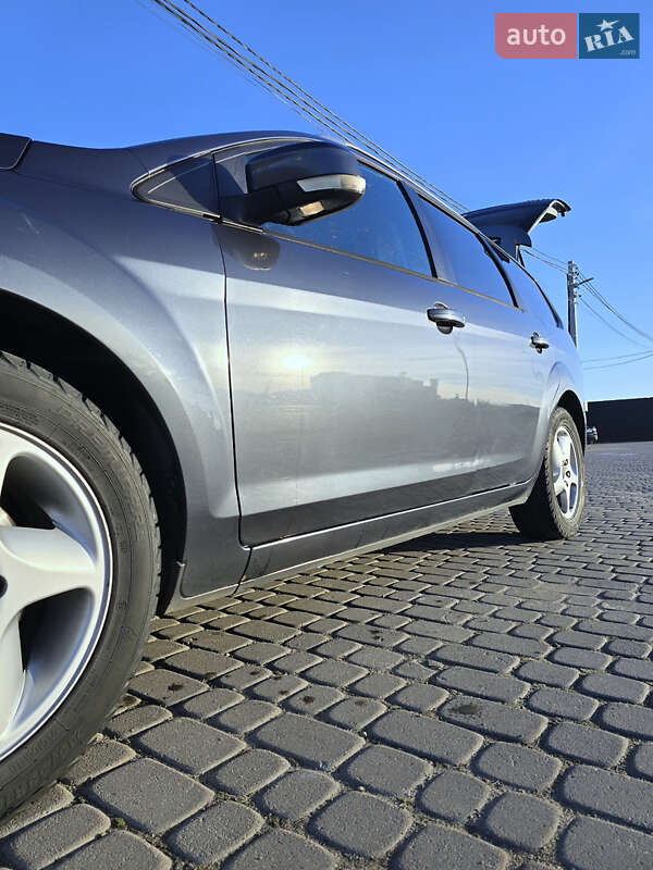 Універсал Ford Focus 2010 в Львові фото 8 Універсал Ford Focus 2010 в Львові
