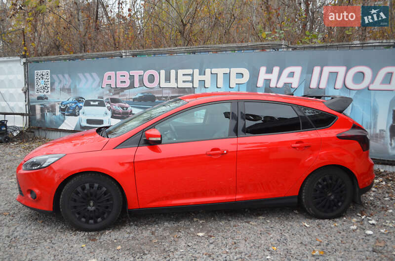 Хетчбек Ford Focus 2014 в Києві