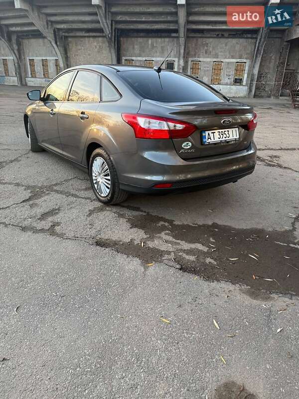 Седан Ford Focus 2011 в Ивано-Франковске