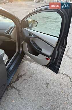Седан Ford Focus 2011 в Ивано-Франковске