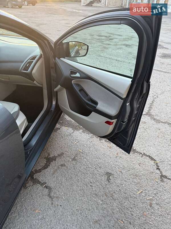 Седан Ford Focus 2011 в Ивано-Франковске