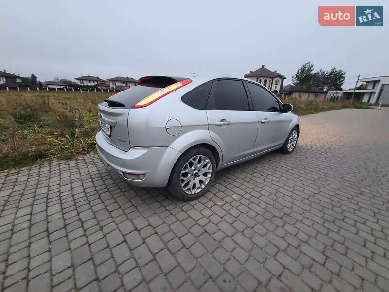 Хетчбек Ford Focus 2010 в Львові фото 9 Хетчбек Ford Focus 2010 в Львові