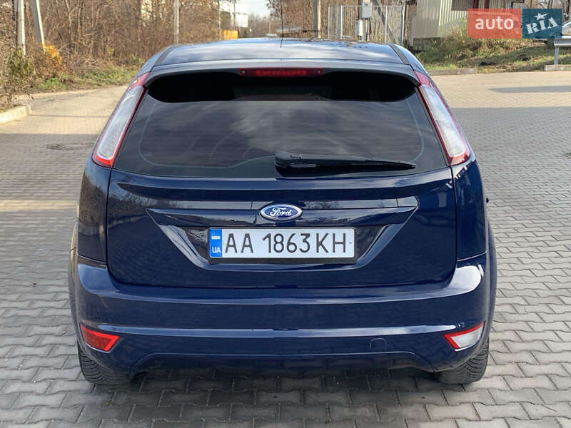 Хетчбек Ford Focus 2010 в Хмельницькому