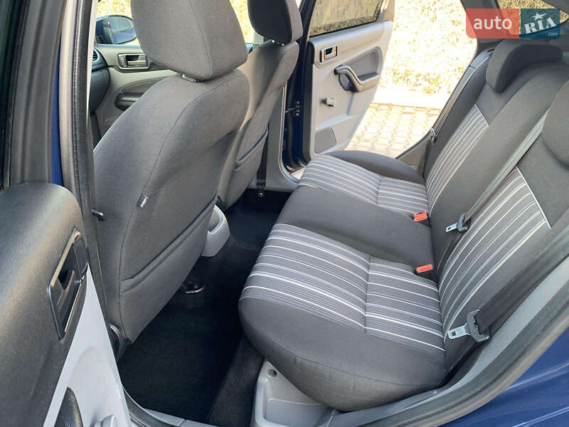 Хетчбек Ford Focus 2010 в Хмельницькому