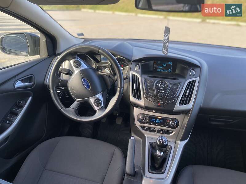Універсал Ford Focus 2014 в Стрию фото 23 Універсал Ford Focus 2014 в Стрию