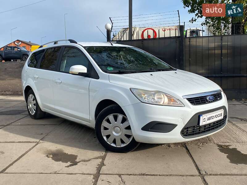 Ford Focus 2010 Ford Focus 2010