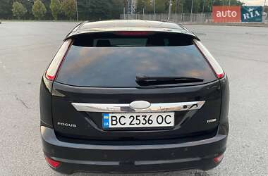 Хэтчбек Ford Focus 2008 в Львове