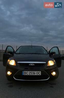 Хэтчбек Ford Focus 2008 в Львове