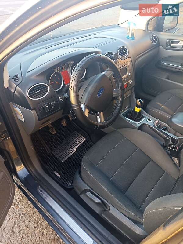 Універсал Ford Focus 2008 в Новому Розділі фото 4 Універсал Ford Focus 2008 в Новому Розділі