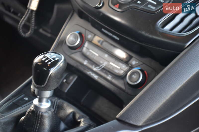 Седан Ford Focus 2017 в Дрогобичі фото 58 Седан Ford Focus 2017 в Дрогобичі