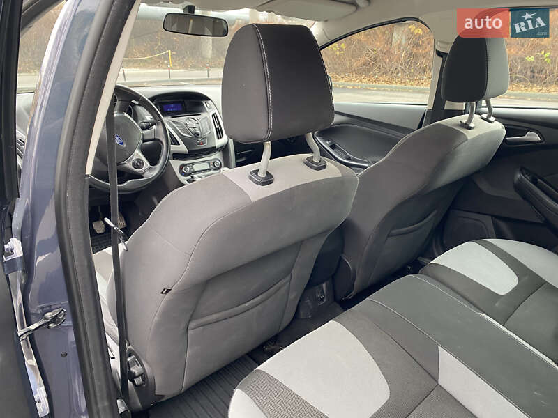 Універсал Ford Focus 2012 в Львові фото 13 Універсал Ford Focus 2012 в Львові