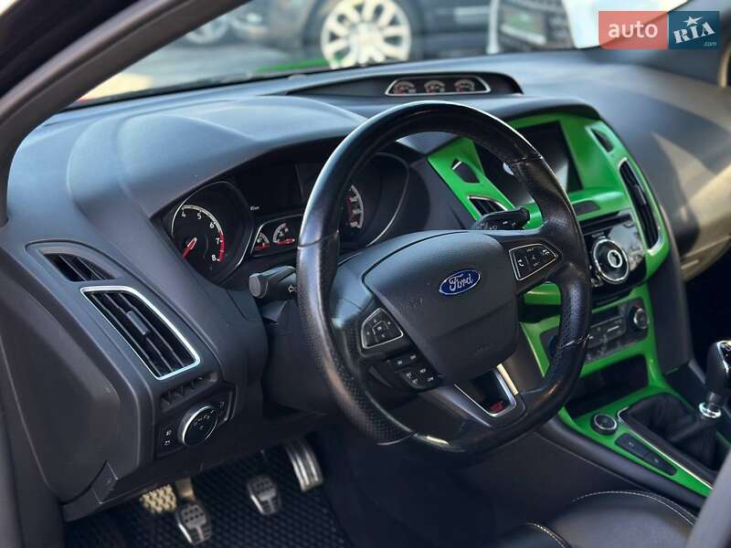 Хэтчбек Ford Focus 2017 в Киеве