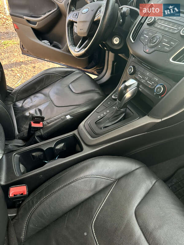 Седан Ford Focus 2015 в Днепре фото 16 Седан Ford Focus 2015 в Днепре