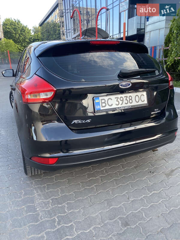 Хетчбек Ford Focus 2015 в Львові