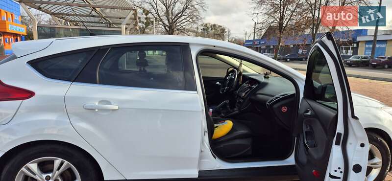 Хэтчбек Ford Focus 2013 в Полтаве