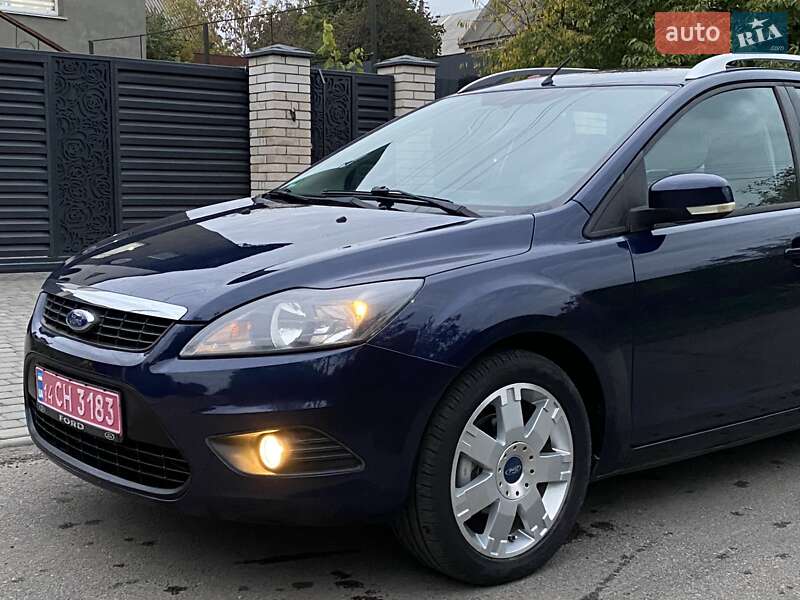 Универсал Ford Focus 2010 в Христиновке