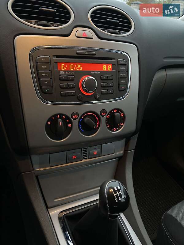 Универсал Ford Focus 2010 в Христиновке