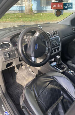 Хэтчбек Ford Focus 2006 в Одессе